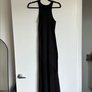 Black Sleeveless Maxi Dress